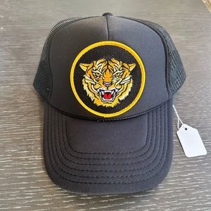 NWT Aviator Nation Tiger Trucker Hat